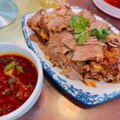 五味香·驴肉黄面·胡杨焖饼·烧烤(敦煌店) User Photo