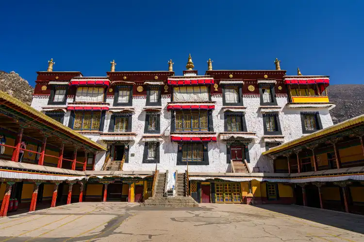 Hotels near Tusita Heaven