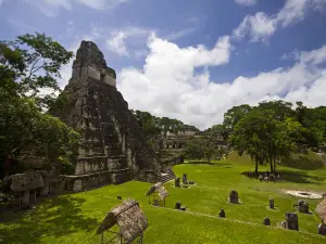 Templo de la Serpiente Bicéfala