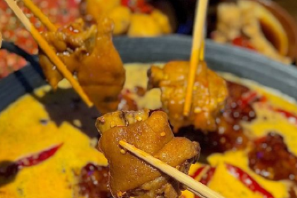 萍姐火鍋·公路夜市 （歡樂滙店）