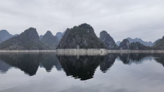 大龙洞水库（也叫大龙湖景区），位于广西壮族自治区南宁市上林县