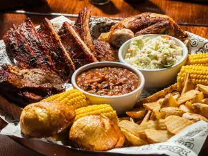 Famous Dave's Bar-B-Que