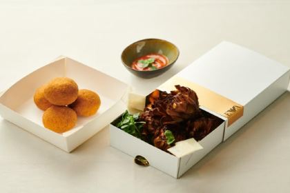 Emporio Armani Caffè