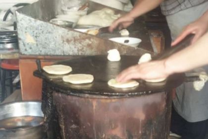 济南名吃油旋甜沫