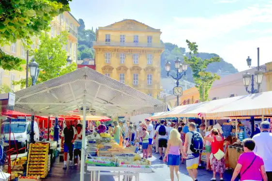 Hotels near Cr Saleya