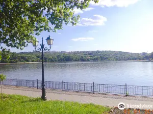 Valea Morilor Park