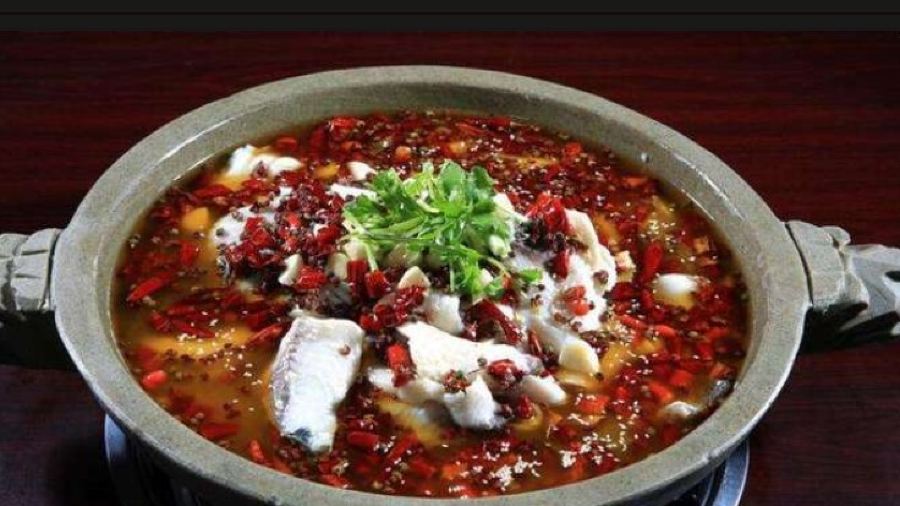 临江餐馆二楼美食部落
