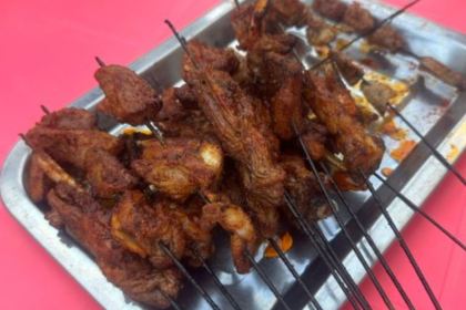 LAO MA TE SE KAO YAGN ROU