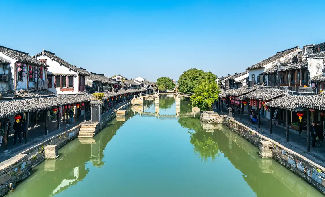 Hotels near Xinshi Ancient Town