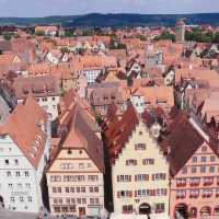 每個角落都可愛精緻！德國中世紀小城羅滕堡