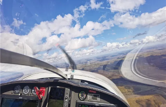 棋盤機場新辰飛行俱樂部高空跳傘體驗票大小同價