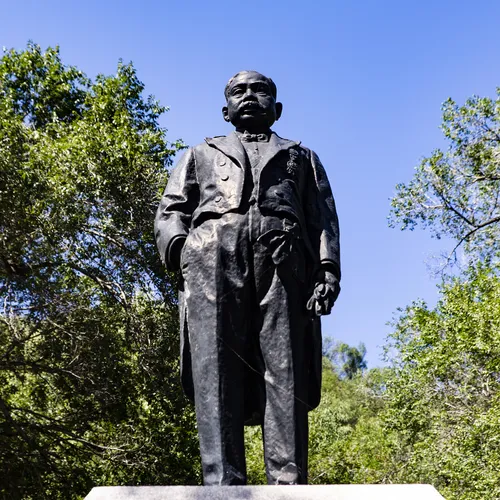 อนุสรณ์สถานเจินเทียนโย