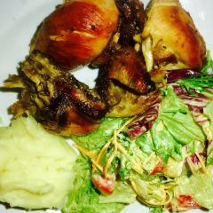 Made's Warung(Seminyak) User Photo