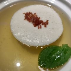 映水芙蓉(长宁来福士店) User Photo