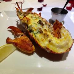The V Modern Bistro 여행 사진