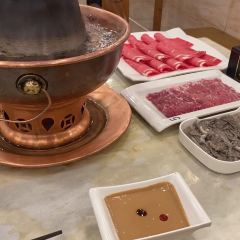 NIU JIE JU BAO YUAN User Photo