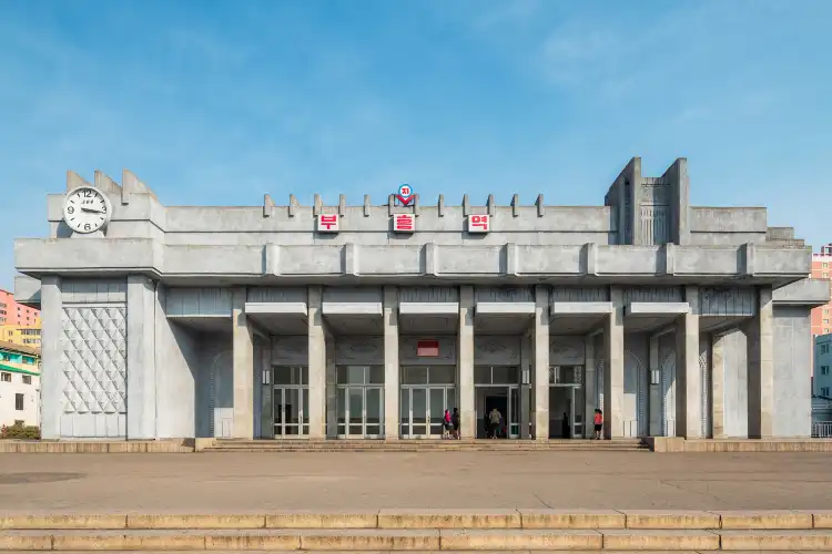Hotels near Pyongyang Metro