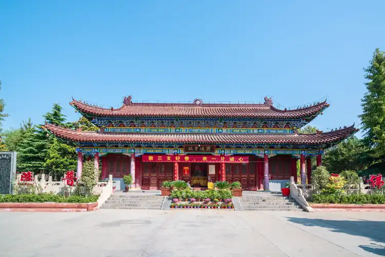 Hotels near Lingxi Lake Wetland Park