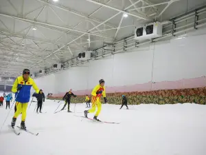 Qinling Four Seasons Ski Resort