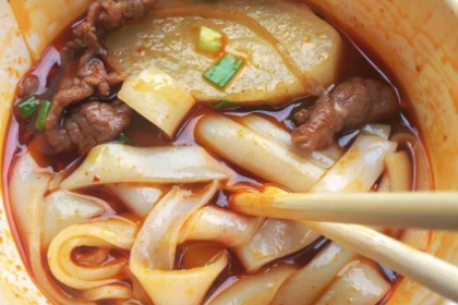 王氏华华牛肉面(雪松路店)