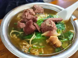 東興牛肉店(莊府巷店)