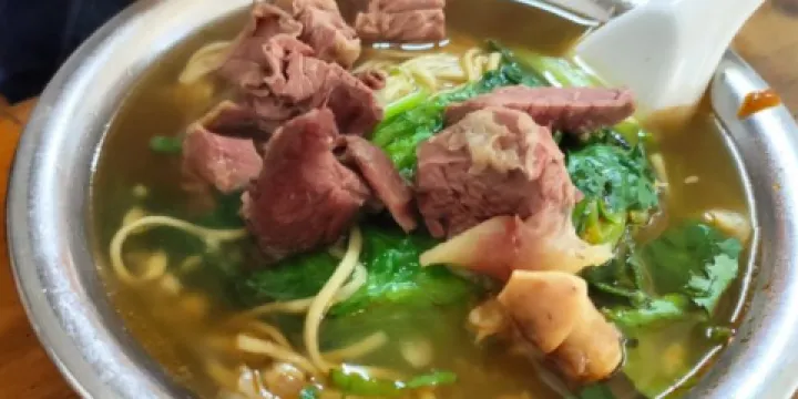 東興牛肉店（莊府巷店）