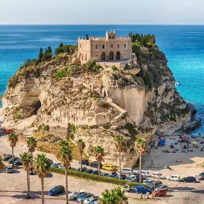 Hotels in Lamezia Terme With Gyms