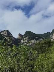 玉山藍河風景区