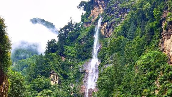 Dingjiexian Chentanggou Sceneic Area