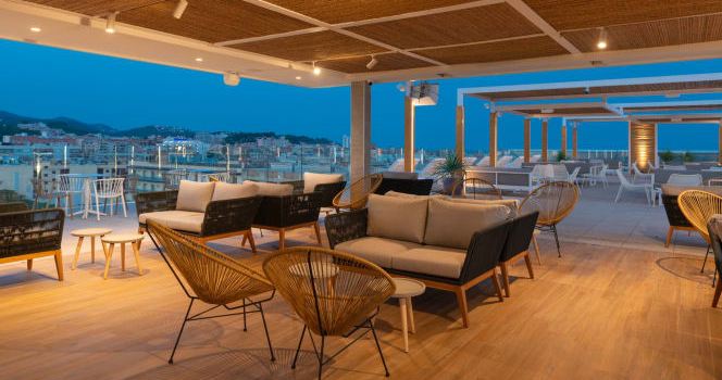 The Eighth | L'Azure Hotel (Only Adults)