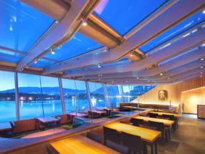 Cactus Club Cafe