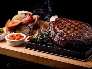 Top 9 Local Restaurants in Tel Aviv