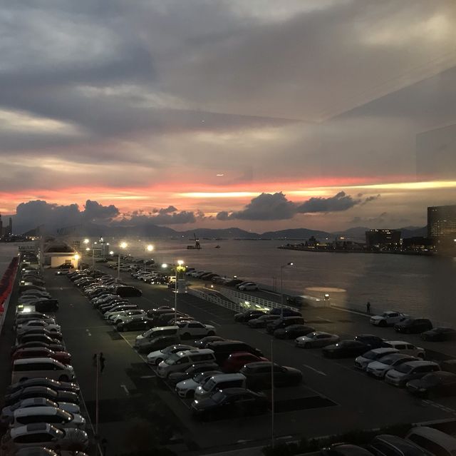 [馬可孛羅·嘆住海景食盡3餐！］
