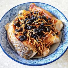 Kho Khun Phon Yang Kham User Photo