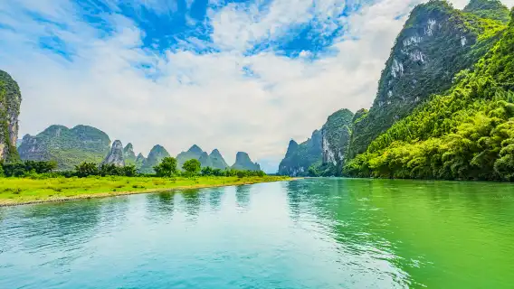 桂林漓江三星級遊船含單程接駁車 (不容錯過的桂林精華景點)