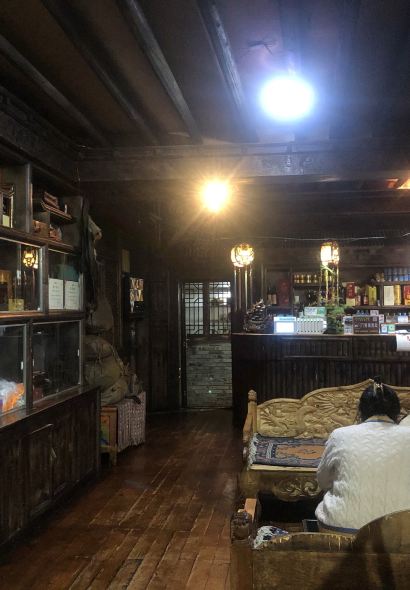 传说理塘文化主题餐吧