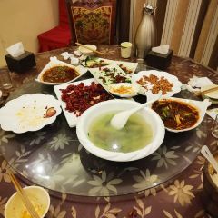 何氏川菜馆 User Photo