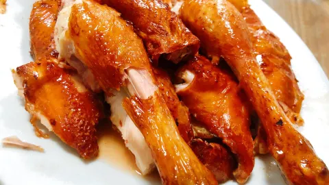 华园农庄特色炭烧鸡 in 잉더