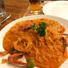 GOLD Restaurant User Photo