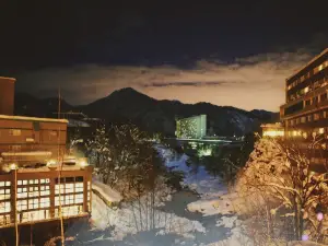 조잔케이 온천