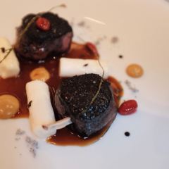 LE CINQ 여행 사진
