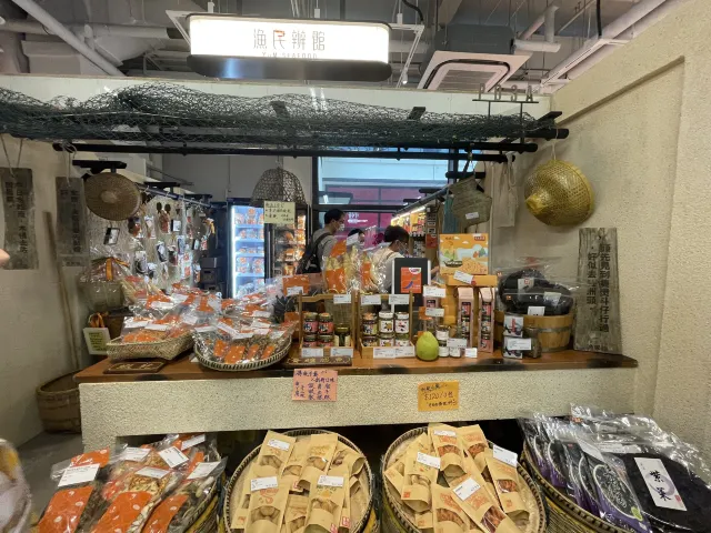 中環街市活化重生 看古迹、賞展覽、美食小店逐一數