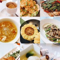 Yong Yi Ting User Photo
