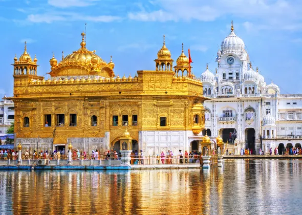 Vé máy bay Amritsar Đà Lạt