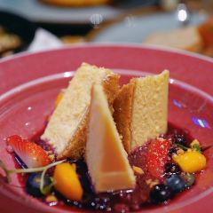 BROWNSTONE布朗石西班牙餐厅酒吧(前滩太古里店) User Photo