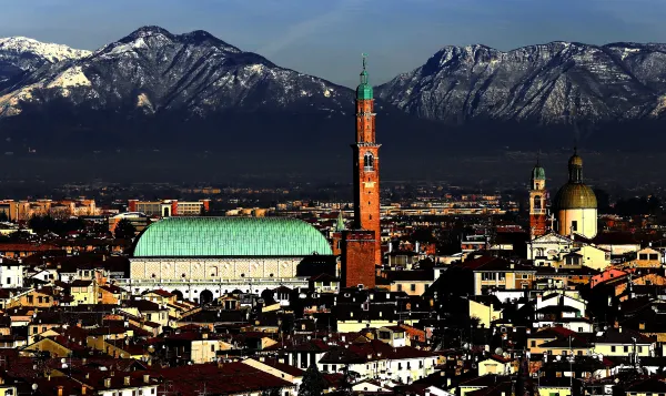 Canaryfly Airlines Flights to Turin