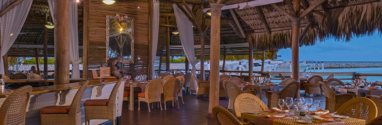 Restaurante La Yola - Puntacana Yacht Club