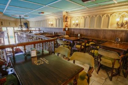 Gallagher's Irish Tavern