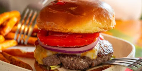 Cheeseburger In Paradise