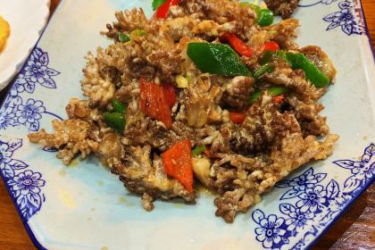 Xia Mei Ren Jia Local Restaurant (Historical Culture Dining Resort Branch)